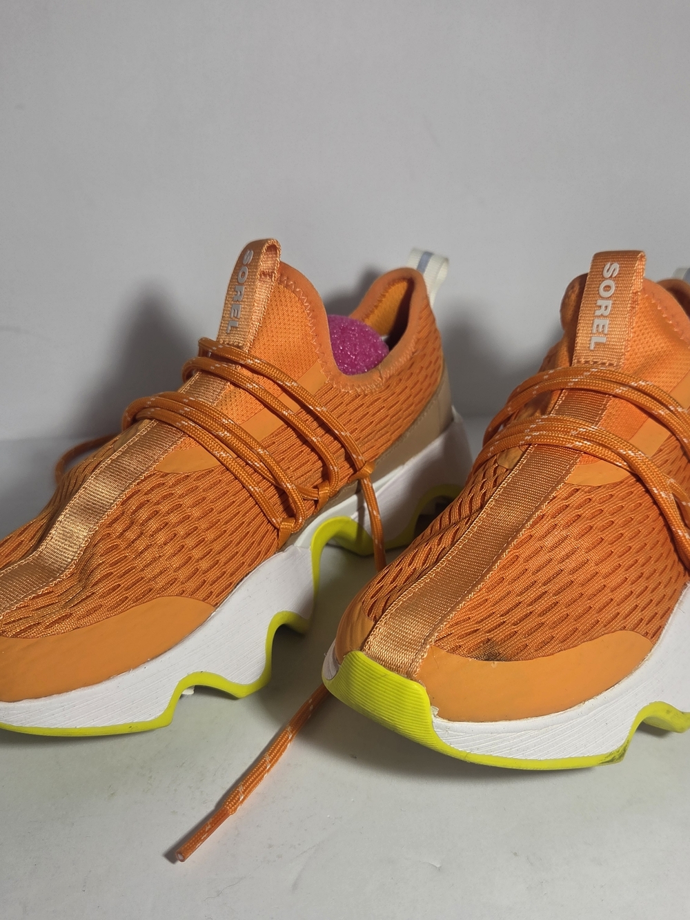 SOREL Kinetic Impact II Lace Sneakers Women’s Size 6 Orange Desert Sun Lime